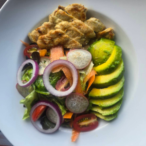 Grilled Chicken Avocado Salad