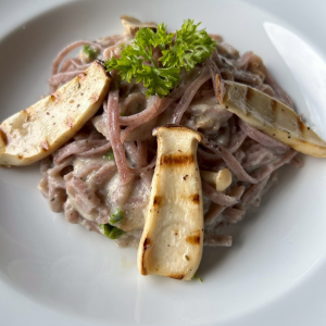Pasta with Mushroom Sauce and Grilled Mushrooms